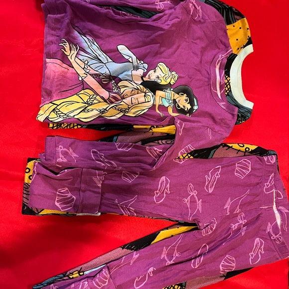 3 sets of girls pajamas - Picture 2 of 3